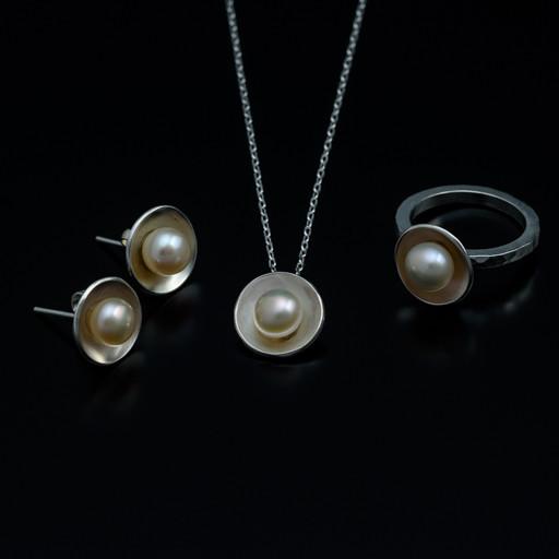 jewellerymaking class Classic Pearls Set
